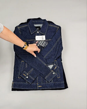 Фотография  824 - Верхняя одежда Корея 085#15 кг, ЛОТ № СТ-9247 оптом в Москве и Московской области