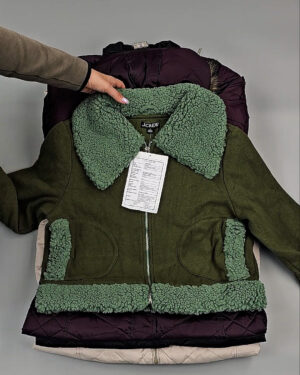 Фотография  967 - Верхняя одежда женская CAN 104#15 кг, ЛОТ СТ-9350 оптом в Москве и Московской области