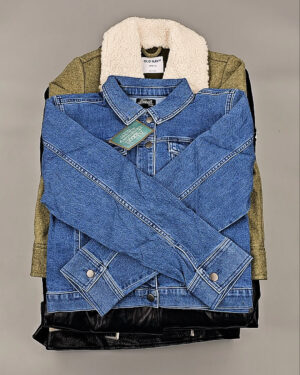 Купить Ветровки женские CAN 104#11,5 кг, ЛОТ СТ-9402 оптом в Москве и Московской области