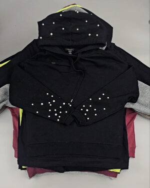 Купить Толстовки#10 кг, ЛОТ № СХ-0152 оптом в Москве и Московской области