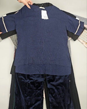 Купить Комплекты жен Корея 085#5 кг, ЛОТ СТ-9574 оптом в Москве и Московской области