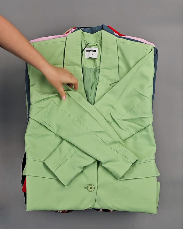 Фотография  813 - Жакеты DK+Bestseller 085#11 кг оптом в Москве и Московской области