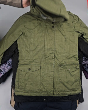 Фотография  899 - Куртки#25 кг, ЛОТ № СХ-0169 оптом в Москве и Московской области