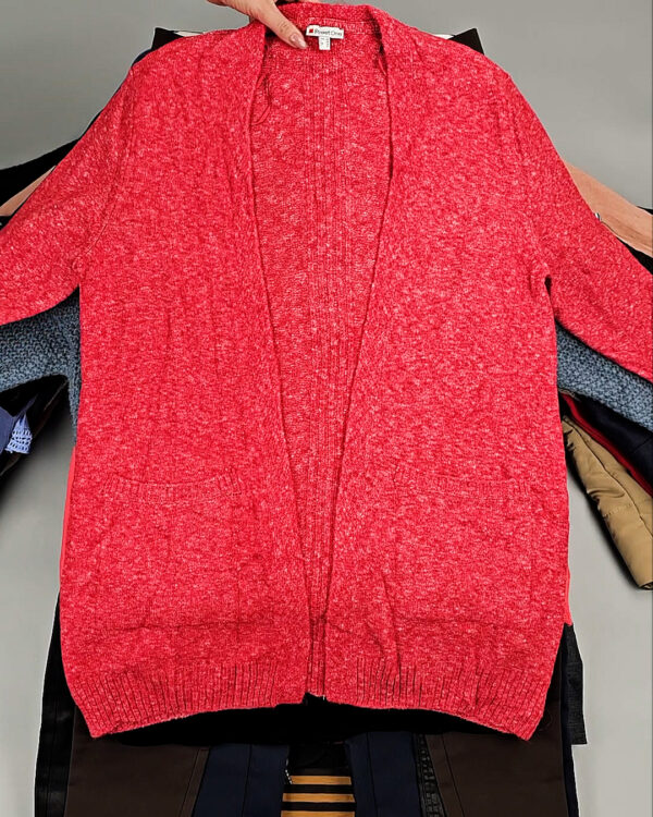 Фотография  569 - BRAND STOCK Winter#20 кг, ЛОТ № СТ-9529 оптом в Москве и Московской области