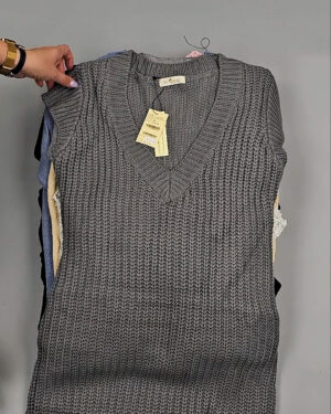 Фотография  951 - Джемпера Корея 085#7 кг, ЛОТ СТ-9415 оптом в Москве и Московской области