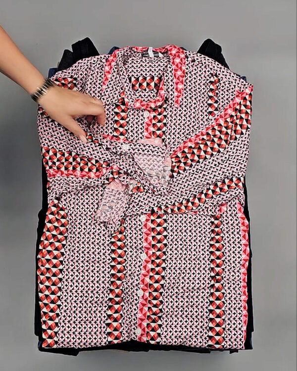 Фотография  897 - NEXT Winter Women mix#15 кг, ЛОТ СТ-9456 оптом в Москве и Московской области