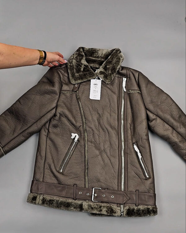 Фотография  754 - Куртки BESTSELLER зима 045#10 кг, ЛОТ СТ-9467 оптом в Москве и Московской области