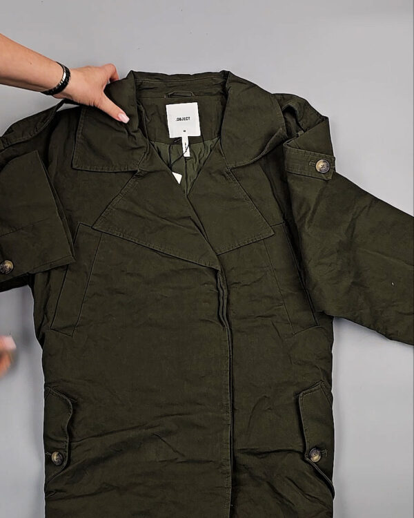 Фотография  480 - Ветровки Bestseller+DK 035#10 кг, ЛОТ СТ-9396 оптом в Москве и Московской области