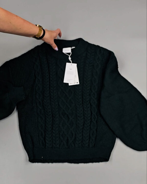 Фотография  531 - Джемпера Bestseller 104#7 кг, ЛОТ СТ-9423 оптом в Москве и Московской области