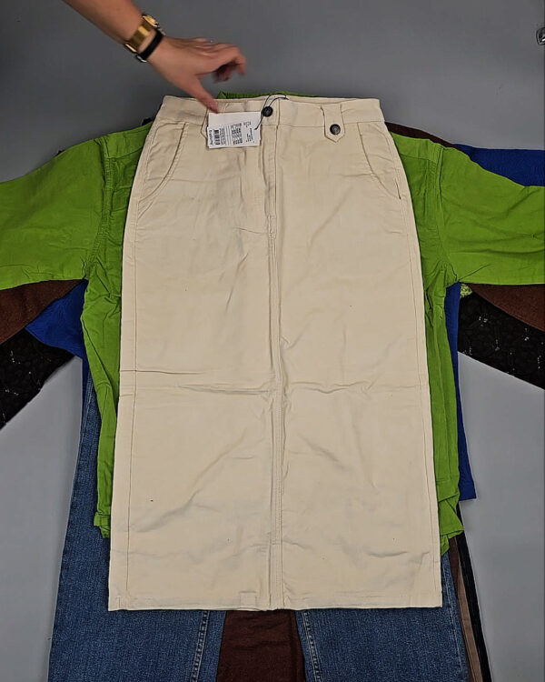 Фотография  380 - B.YOUNG Winter mix 104#15 кг, ЛОТ СТ-9595 оптом в Москве и Московской области