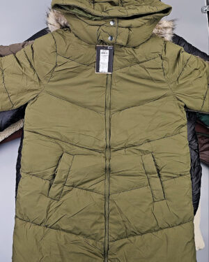 Купить Куртки BESTSELLER зима 045#10 кг, ЛОТ СТ-9827 оптом в Москве и Московской области