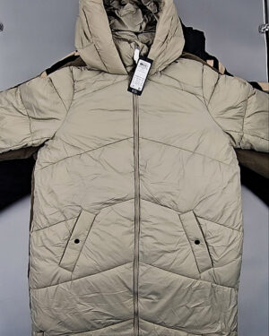 Купить Верхняя одежда BESTSELLER Дания#10 кг, ЛОТ СТ-9707 оптом в Москве и Московской области