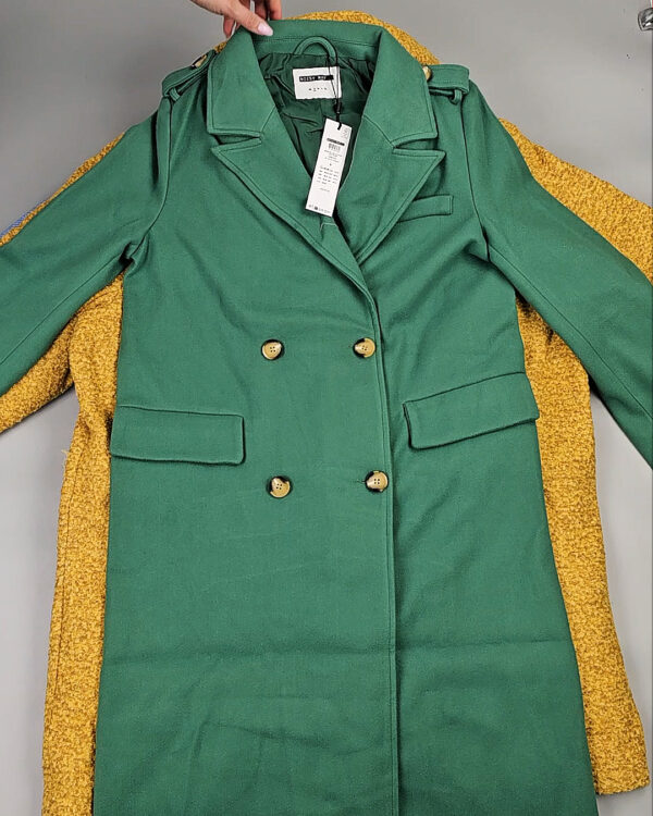 Фотография  362 - Пальто Bestseller 045#10 кг, ЛОТ СТ-9845 оптом в Москве и Московской области