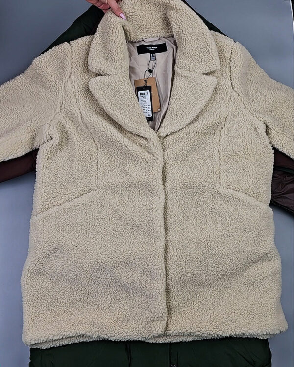 Фотография  553 - Куртки BESTSELLER зима 045#10 кг, ЛОТ СТ-9827 оптом в Москве и Московской области