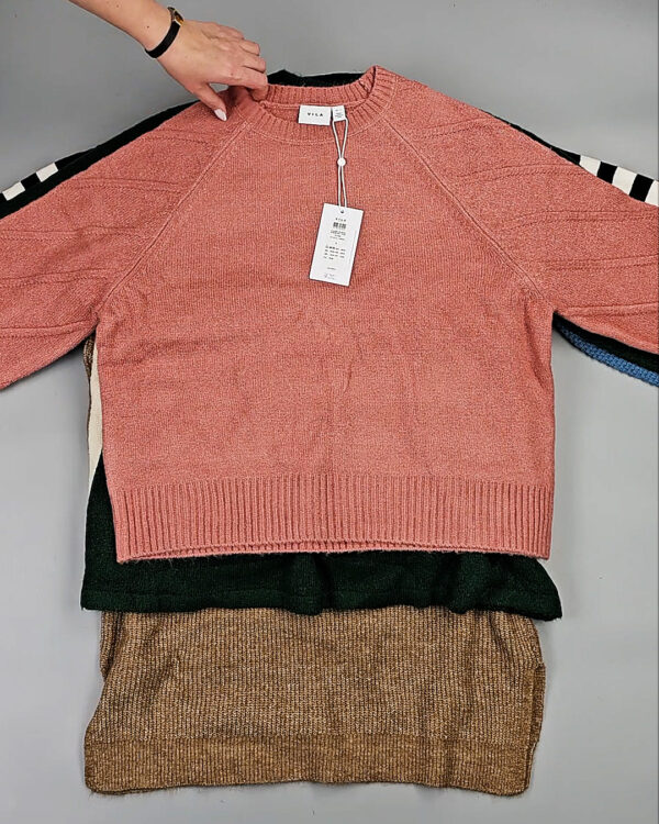 Фотография  529 - Джемпера VILA W 104#7 кг, ЛОТ СТ-9994 оптом в Москве и Московской области