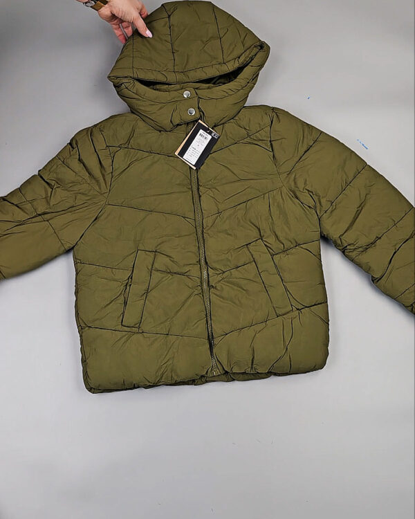 Фотография  942 - Куртки BESTSELLER зима 045#8,85 кг, ЛОТ СТ-9831 оптом в Москве и Московской области