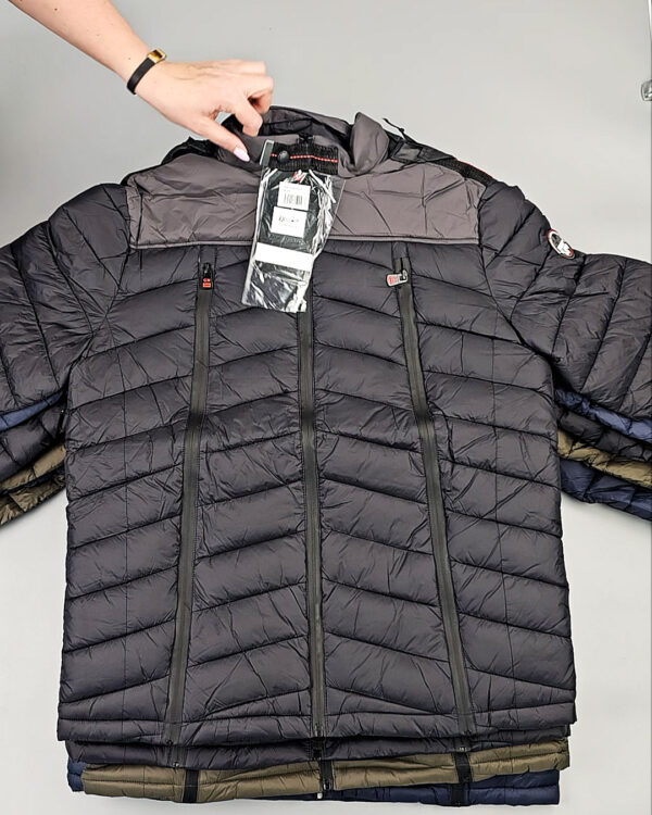 Фотография  679 - Куртки (Herrenjacken G.Norway)#14,8 кг, ЛОТ СТ-9881 оптом в Москве и Московской области