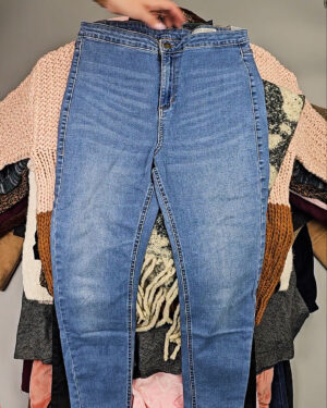 Фотография  599 - Женский микс зима (Winter mix)#20 кг, ЛОТ СХ-0208 оптом в Москве и Московской области