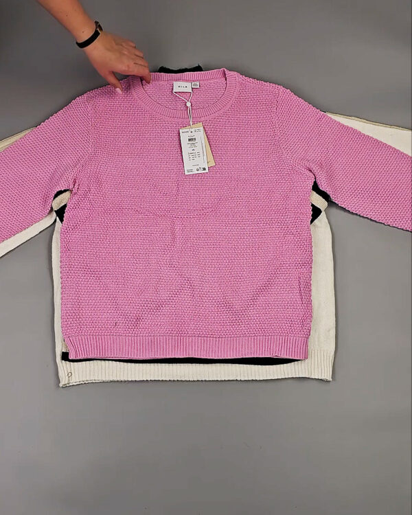 Фотография  937 - Джемпера VILA W 104#7 кг оптом в Москве и Московской области