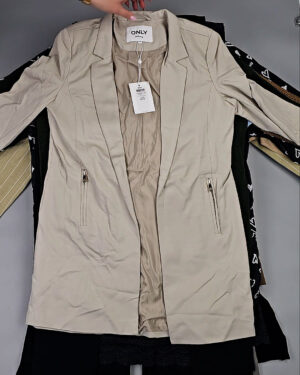 Фотография  244 - ONLY Winter mix 104#15 кг, ЛОТ СТ-9948 оптом в Москве и Московской области