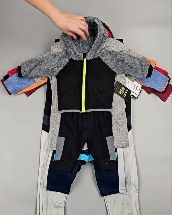 Фотография  150 - Спортивные костюмы дети CAN#6 кг, ЛОТ СТ-9739 оптом в Москве и Московской области