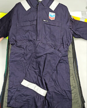 Фотография  365 - Рабочая одежда mix БМ#25 кг, ЛОТ СХ-0188 оптом в Москве и Московской области