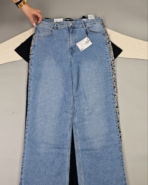 Фотография  352 - DK+Bestseller 085#16 кг, ЛОТ СТ-9952 оптом в Москве и Московской области