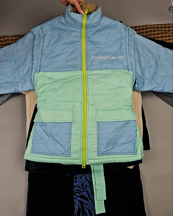 Фотография  747 - DK, Bestseller + Winter mix#15 кг, ЛОТ СТ-9955 оптом в Москве и Московской области